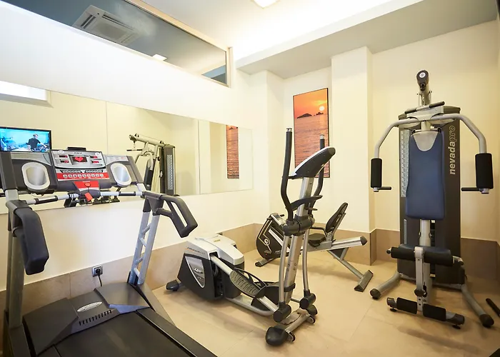 Invisa Hotel La Cala (Adults Only)