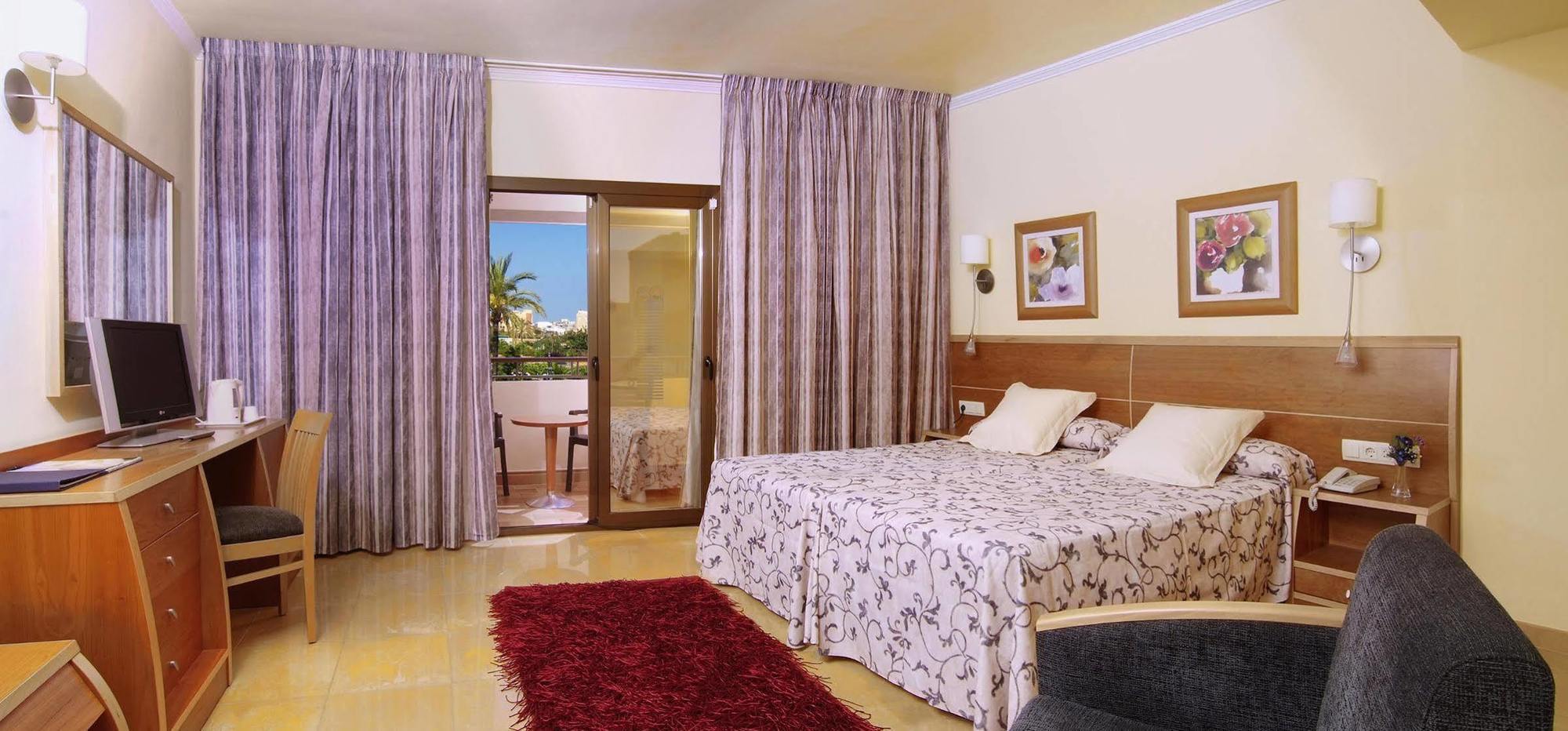 Invisa La Cala (adults Only) Santa Eulalia del Río
